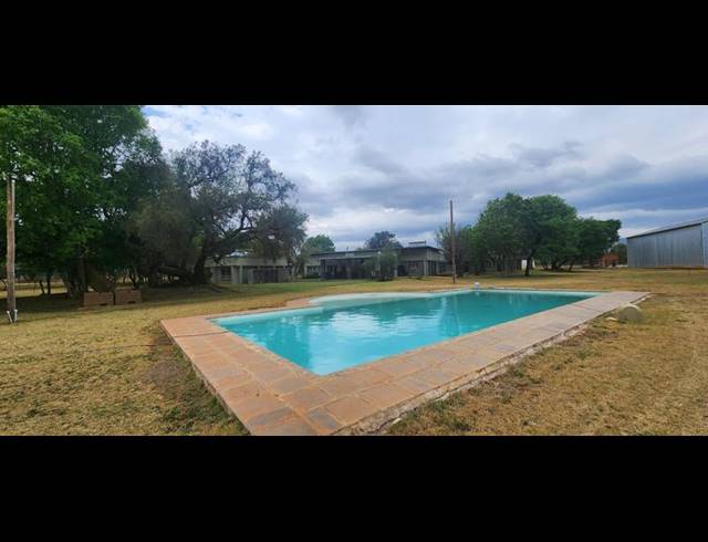 FARM FOR SALE IN HEKPOORT